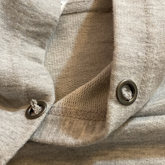 Birds Surf Shed San Diego CA long sleeve size Medium gray hoodie. {240} - Picture 9 of 12